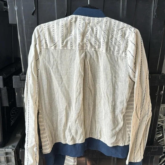 NWT bomber jacket - Picture 5 of 7